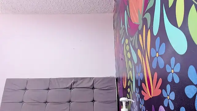 scarleth blonde69 online show from January 31, 2026, 7:11 pm