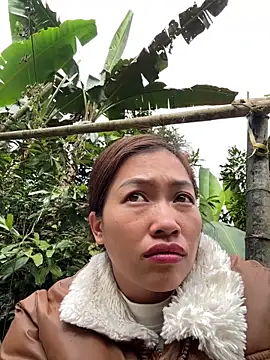 Snapshot of -Paige- chatting on February 13, 2026, 3:24 am -Paige- online show from February 13, 2026, 3:24 am