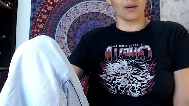 Lucyy Naugthy online show from February 22, 2026, 2:15 pm