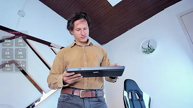 Snapshot of Justin_valverde chatting on February 10, 2026, 7:40 pm Justin valverde online show from February 10, 2026, 7:40 pm