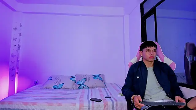 Snapshot of Axel_Cody_ chatting on February 9, 2026, 11:14 am Axel Cody online show from February 9, 2026, 11:14 am