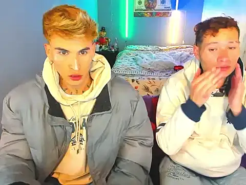 Snapshot of Latin_boysxxxx chatting on February 7, 2026, 3:10 am Latin boysxxxx online show from February 7, 2026, 3:10 am