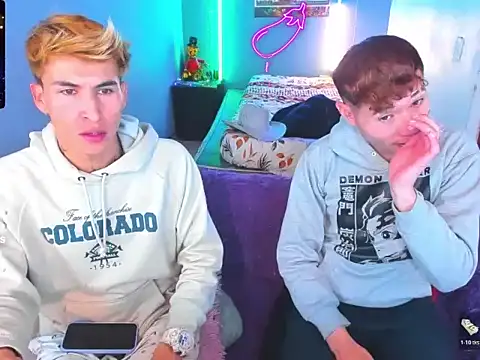 Snapshot of Latin_boysxxxx chatting on February 19, 2026, 6:26 pm Latin boysxxxx online show from February 19, 2026, 6:26 pm