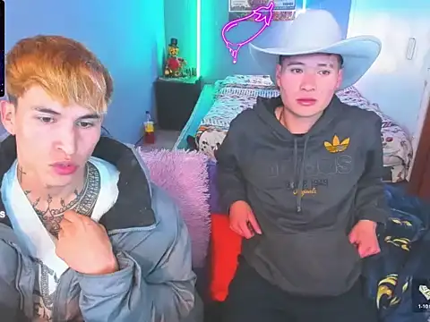 Snapshot of Latin_boysxxxx chatting on February 21, 2026, 4:13 am Latin boysxxxx online show from February 21, 2026, 4:13 am
