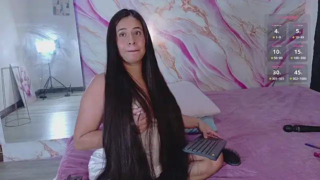 Snapshot of zoe_longhair chatting on February 26, 2026, 7:13 pm zoe longhair online show from February 26, 2026, 7:13 pm