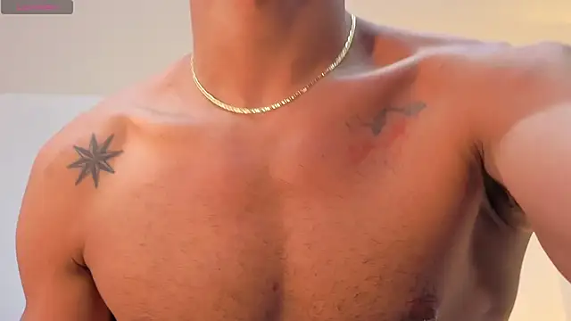 Snapshot of DaamonSlader_ chatting on November 7, 2025, 8:20 pm DaamonSlader online show from November 7, 2025, 8:20 pm