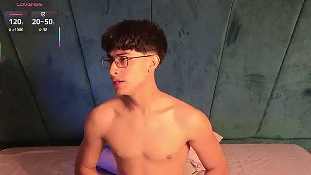 Aaron Eze online show from February 15, 2026, 8:49 pm