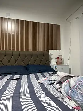 Snapshot of solmartins chatting on January 6, 2026, 2:48 am solmartins online show from January 6, 2026, 2:48 am