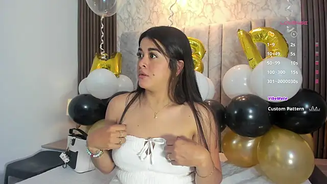 Snapshot of goddessfeetxx chatting on November 21, 2025, 8:40 pm goddessfeetxx online show from November 21, 2025, 8:40 pm