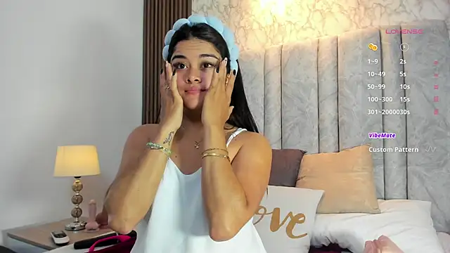 Snapshot of goddessfeetxx chatting on November 22, 2025, 9:36 pm goddessfeetxx online show from November 22, 2025, 9:36 pm