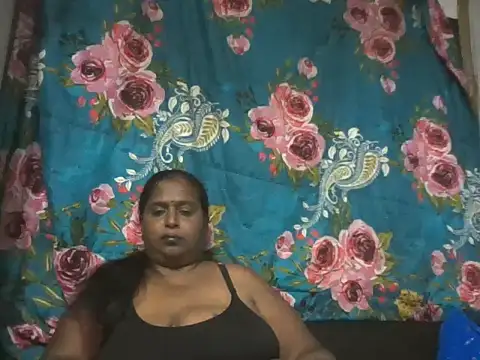 Snapshot of Indianhoney58 chatting on February 4, 2026, 4:57 pm Indianhoney58 online show from February 4, 2026, 4:57 pm