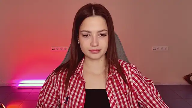 KiraVair online show from March 1, 2026, 12:29 pm