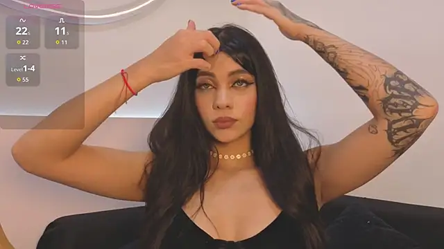 Snapshot of lulu_wonder chatting on February 5, 2026, 9:19 pm lulu wonder online show from February 5, 2026, 9:19 pm