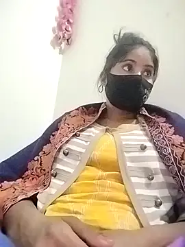 Hot Angle online show from December 21, 2025, 1:07 pm