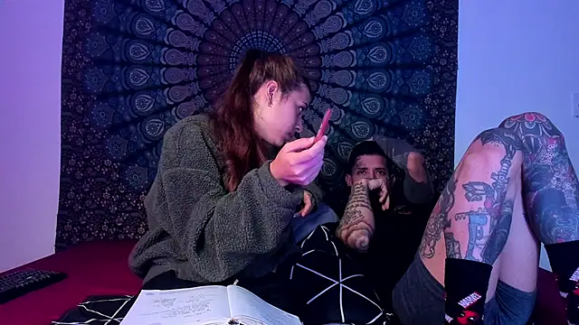 cleoo jhonny online show from February 12, 2026, 6:08 am