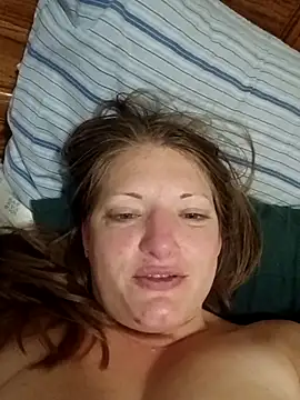 creamylittlecupcake online show from October 24, 2025, 6:10 am