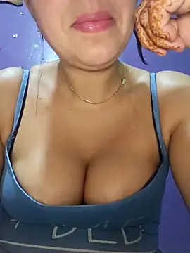 Sexy-girl online show from February 4, 2026, 7:31 pm