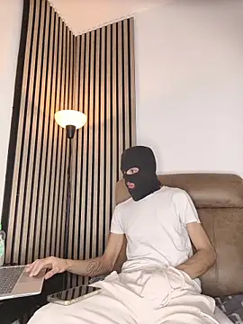 Snapshot of findomhot chatting on December 4, 2025, 8:06 pm findomhot online show from December 4, 2025, 8:06 pm