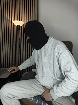 Snapshot of findomhot chatting on December 18, 2025, 6:03 pm findomhot online show from December 18, 2025, 6:03 pm