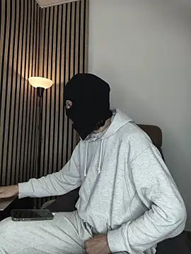 Snapshot of findomhot chatting on December 19, 2025, 6:48 pm findomhot online show from December 19, 2025, 6:48 pm