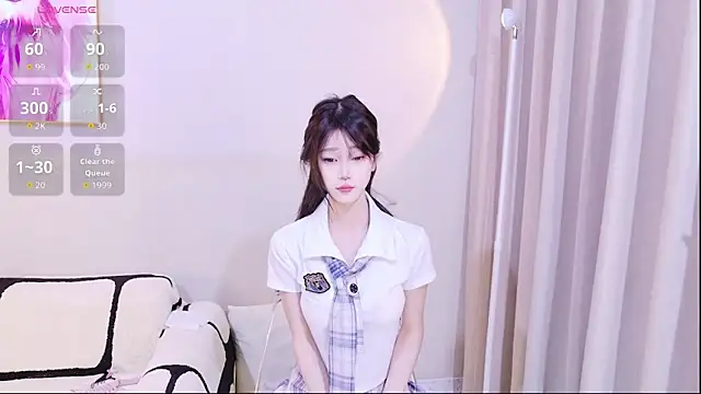 xiaoxi---n online show from December 5, 2025, 10:02 am