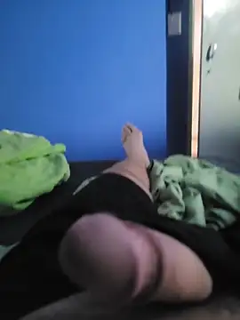 Snapshot of Tincho1051 chatting on February 23, 2026, 9:12 pm Tincho1051 online show from February 23, 2026, 9:12 pm