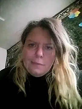 Lana-murr online show from February 1, 2026, 7:51 am