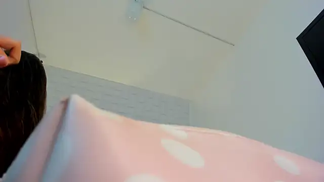 Snapshot of victoria_243 chatting on February 26, 2026, 4:44 am victoria 243 online show from February 26, 2026, 4:44 am