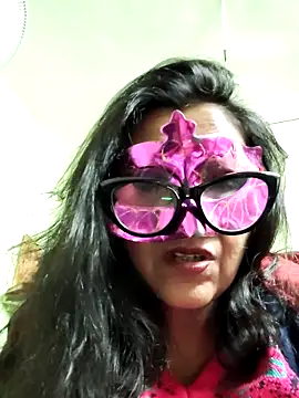 LOVE  RANI online show from December 21, 2025, 7:10 pm