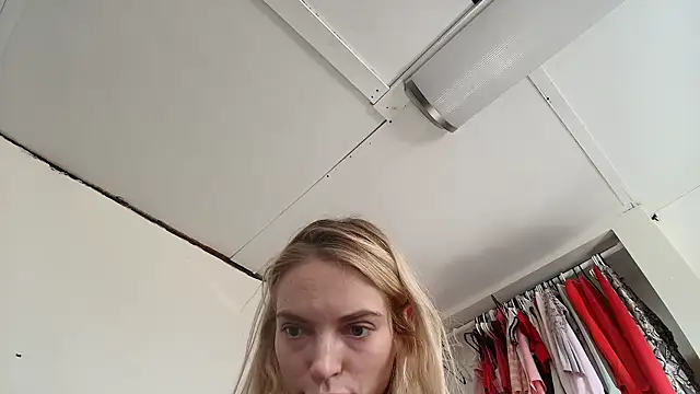 lanasharapovaxxx online show from January 17, 2026, 8:12 pm