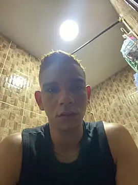 Dylams maja online show from December 4, 2025, 4:33 am