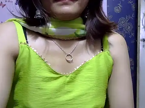 maira 33 online show from February 22, 2026, 9:41 am