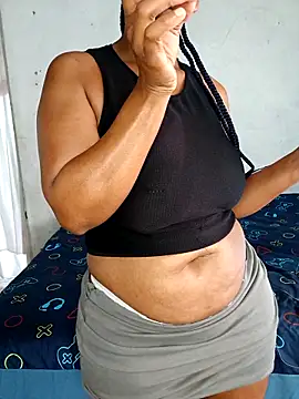 Snapshot of lineras chatting on February 15, 2026, 10:03 am lineras online show from February 15, 2026, 10:03 am