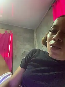 Snapshot of Megan2026 chatting on February 9, 2026, 9:30 pm Megan2026 online show from February 9, 2026, 9:30 pm