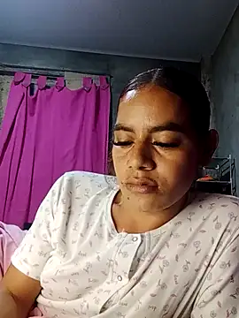 Snapshot of Megan2026 chatting on February 21, 2026, 2:01 am Megan2026 online show from February 21, 2026, 2:01 am