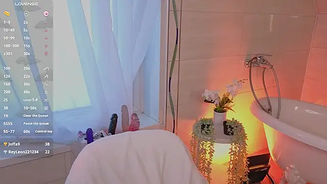 Snapshot of WICKEDEMBER chatting on February 3, 2026, 6:40 am WICKEDEMBER online show from February 3, 2026, 6:40 am