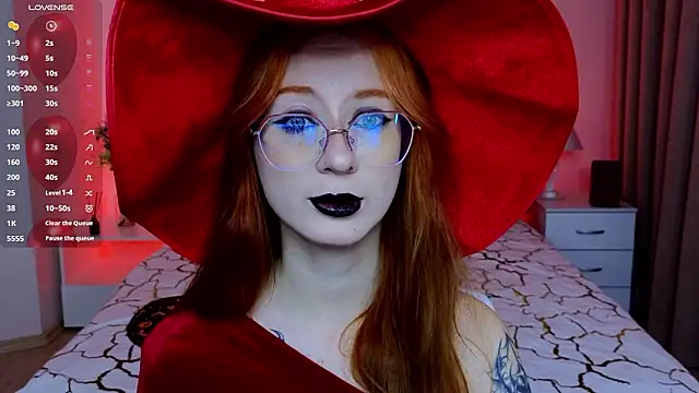 Snapshot of WICKEDEMBER chatting on February 9, 2026, 1:42 am WICKEDEMBER online show from February 9, 2026, 1:42 am