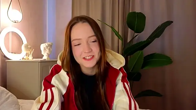 FrancesMason online show from March 1, 2026, 8:38 am