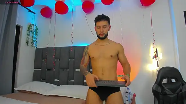 noah corvelle online show from February 24, 2026, 4:54 am