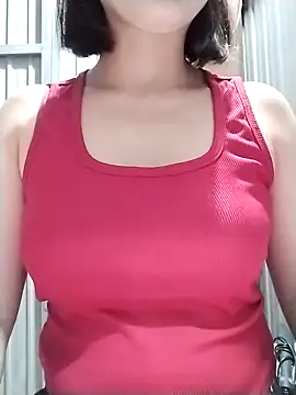 Snapshot of Niramiu chatting on February 13, 2026, 4:08 am Niramiu online show from February 13, 2026, 4:08 am