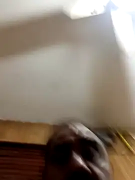 Snapshot of Crislechero_ chatting on November 20, 2025, 5:01 pm Crislechero online show from November 20, 2025, 5:01 pm