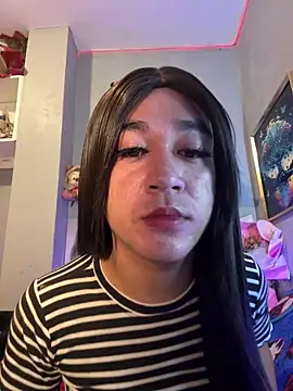 Snapshot of desirable_miya chatting on February 23, 2026, 3:37 am desirable miya online show from February 23, 2026, 3:37 am