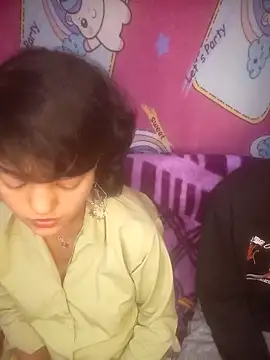 Freakingromance online show from February 13, 2026, 7:26 am