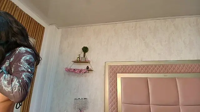 Madhison 5 online show from February 27, 2026, 12:27 pm