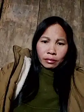 Snapshot of Ana_hoa chatting on February 5, 2026, 10:47 pm Ana hoa online show from February 5, 2026, 10:47 pm