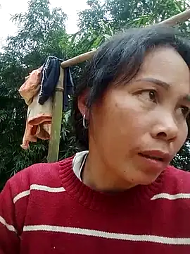 Snapshot of Ana_hoa chatting on February 22, 2026, 8:57 am Ana hoa online show from February 22, 2026, 8:57 am