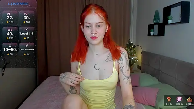Snapshot of alice_with_freckles chatting on January 18, 2026, 3:38 pm alice with freckles online show from January 18, 2026, 3:38 pm