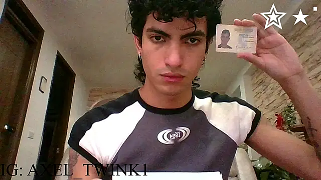 axel love13 online show from February 26, 2026, 9:14 pm