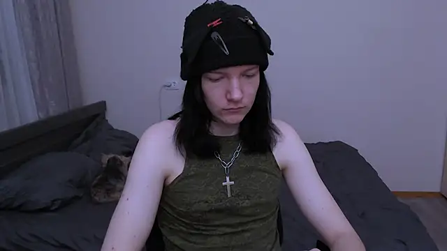 RaidenXL online show from November 7, 2025, 9:26 pm