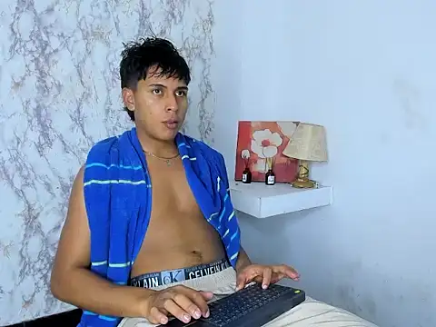 Valentino Lane online show from February 25, 2026, 2:10 am